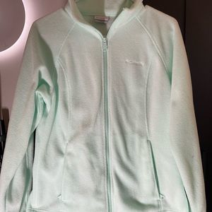 Columbia woman’s sea foam green jacket
